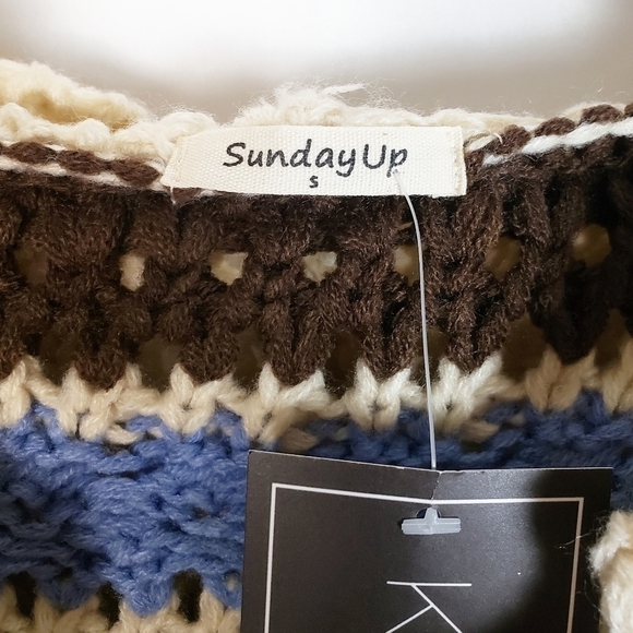 SUNDAY UP crochet knit sweater with hood striped beachy - Picture 3 of 5